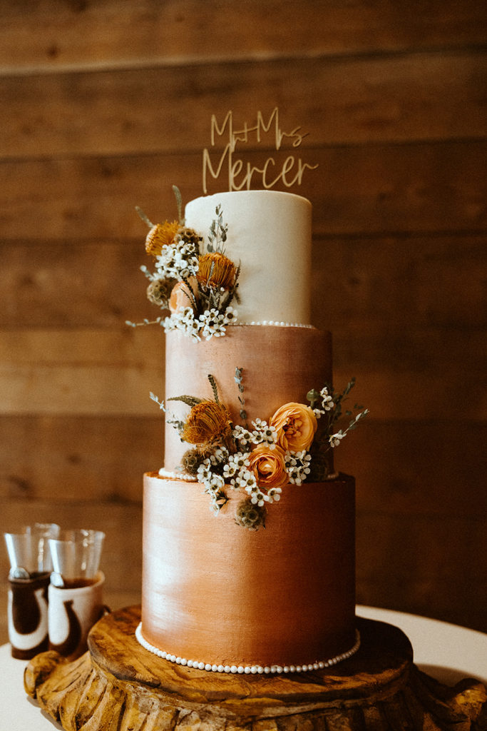 wedding cake for montana paradise valley wedding